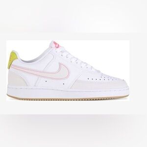 NIB Nike Womens Low Court 8.5